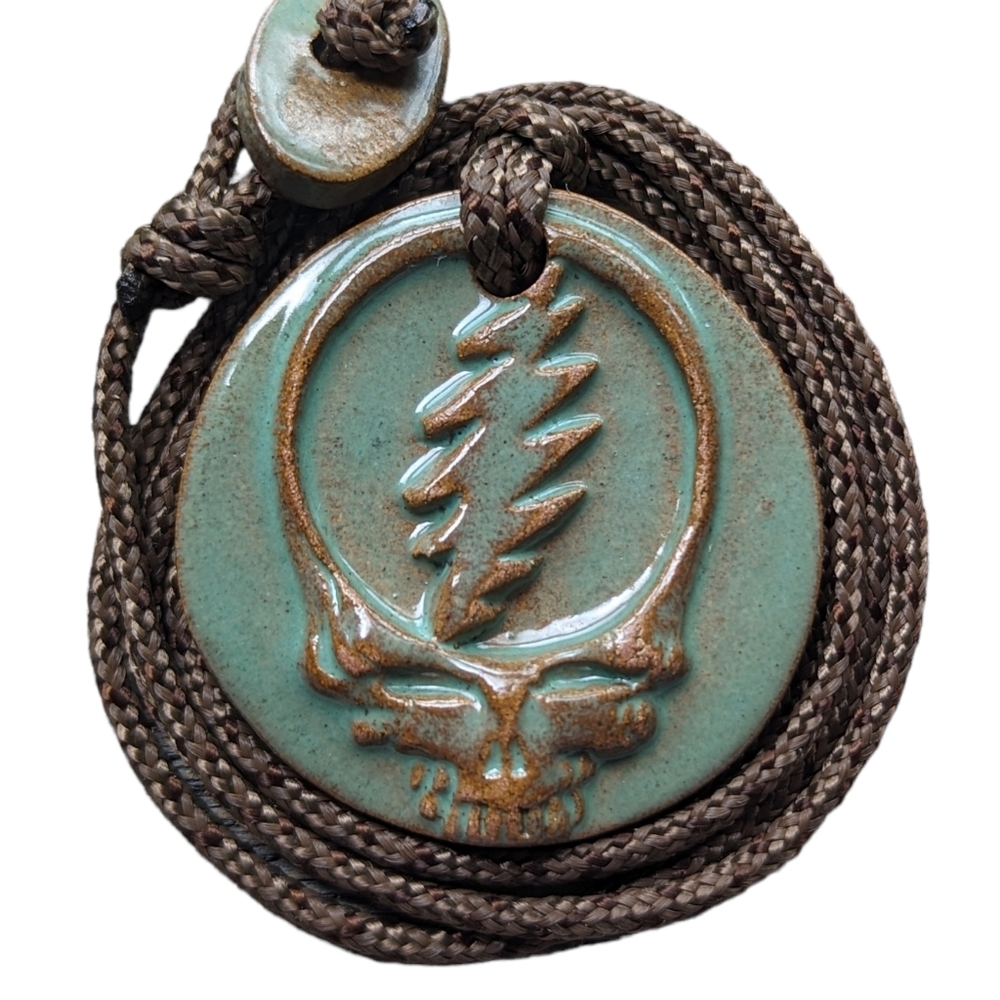 Stealie SYF Steal Your Face Grateful Dead Necklace Pendant Gift
